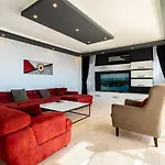 Villa Koerdere 3 Bedroom Seaview With Private Pool Hot Tub