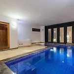 Villa Koerdere 3 Bedroom Seaview With Private Pool Hot Tub