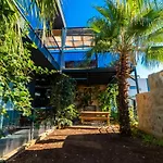 Villa Koerdere 3 Bedroom Seaview With Private Pool Hot Tub *