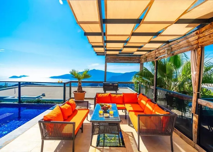 Koerdere 3 Bedroom Seaview With Private Pool Hot Tub Villa *