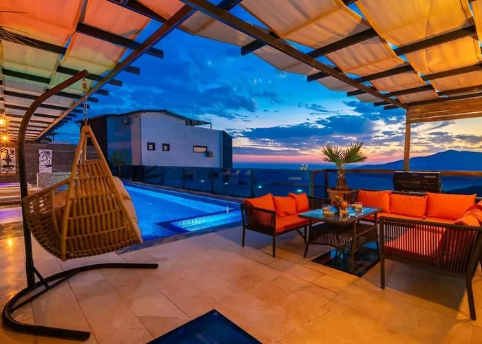 Koerdere 3 Bedroom Seaview With Private Pool Hot Tub *