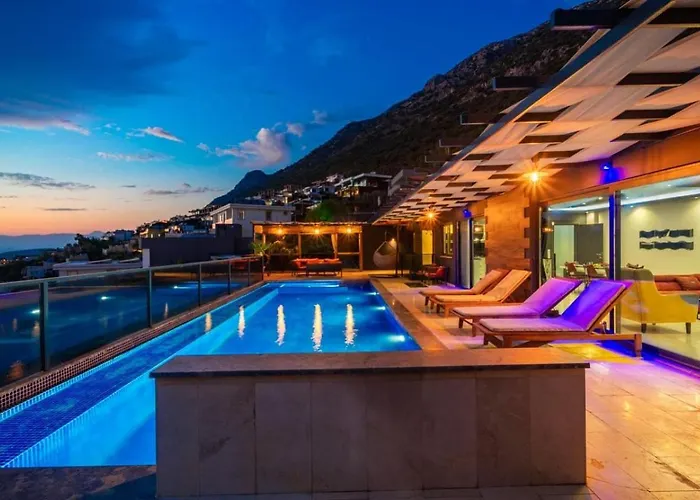 Koerdere 3 Bedroom Seaview With Private Pool Hot Tub Villa *