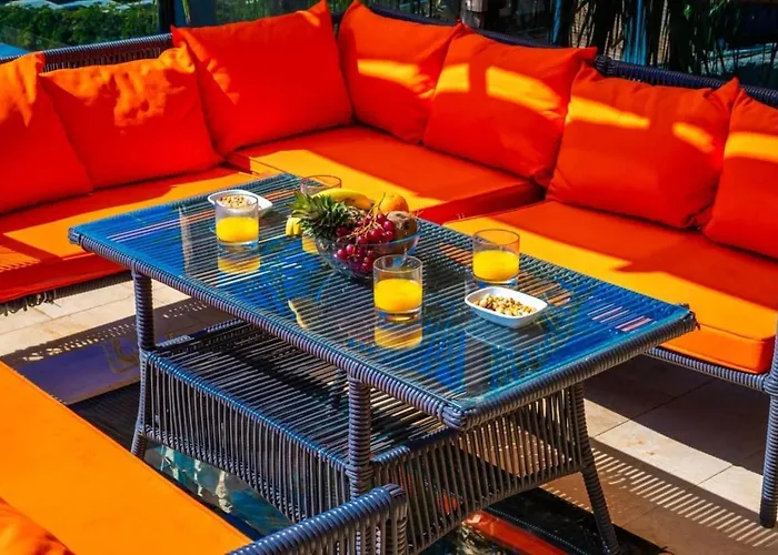 Koerdere 3 Bedroom Seaview With Private Pool Hot Tub *