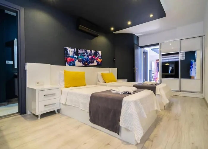 Villa Koerdere 3 Bedroom Seaview With Private Pool Hot Tub *