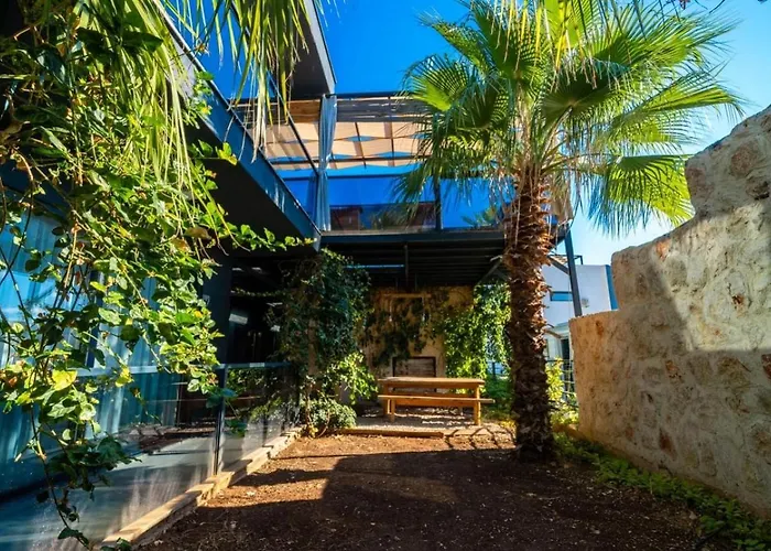 Villa Koerdere 3 Bedroom Seaview With Private Pool Hot Tub *