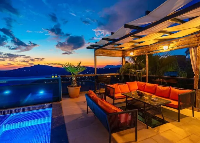 Koerdere 3 Bedroom Seaview With Private Pool Hot Tub *