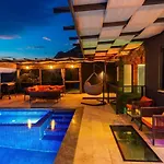 فيلة Koerdere 3 Bedroom Seaview With Private Pool Hot Tub