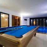 Koerdere 3 Bedroom Seaview With Private Pool Hot Tub كالكان