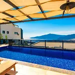 فيلة Koerdere 3 Bedroom Seaview With Private Pool Hot Tub