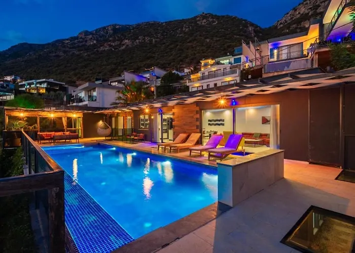 别墅 Koerdere 3 Bedroom Seaview With Private Pool Hot Tub *