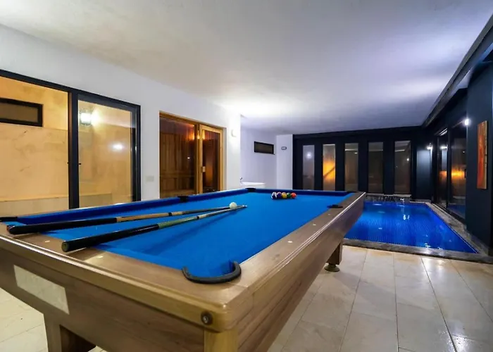 Koerdere 3 Bedroom Seaview With Private Pool Hot Tub 卡尔坎