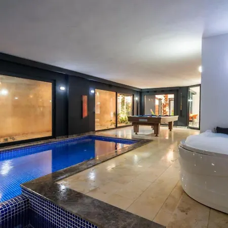 Koerdere 3 Bedroom Seaview With Private Pool Hot Tub Vila *