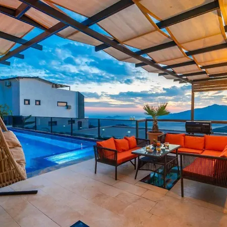 Koerdere 3 Bedroom Seaview With Private Pool Hot Tub *