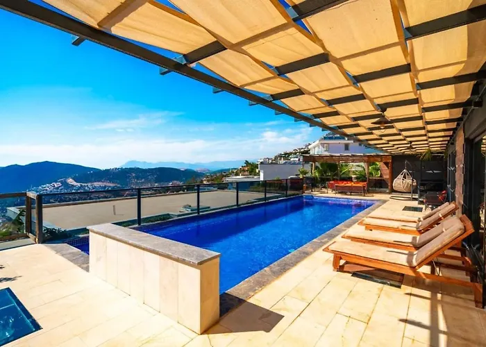 Koerdere 3 Bedroom Seaview With Private Pool Hot Tub Villa