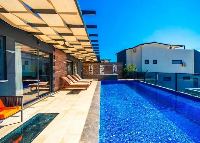 Koerdere 3 Bedroom Seaview With Private Pool Hot Tub Villa Kalkan