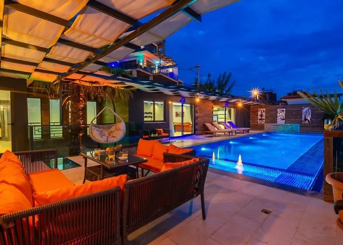Villa Koerdere 3 Bedroom Seaview With Private Pool Hot Tub