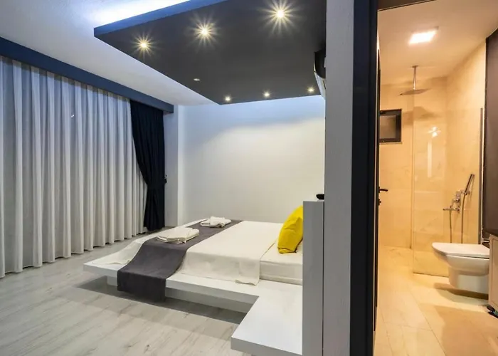 Koerdere 3 Bedroom Seaview With Private Pool Hot Tub